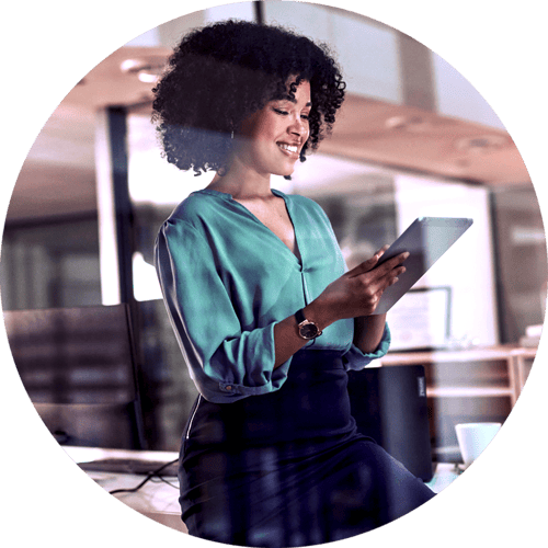 woman-with-tablet